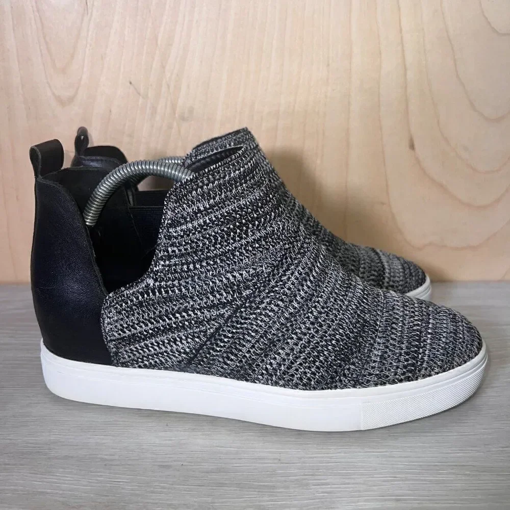 Chelsea & Violet Cielo‎ Knit Wedge Sneakers Grey Women's 8.5M
